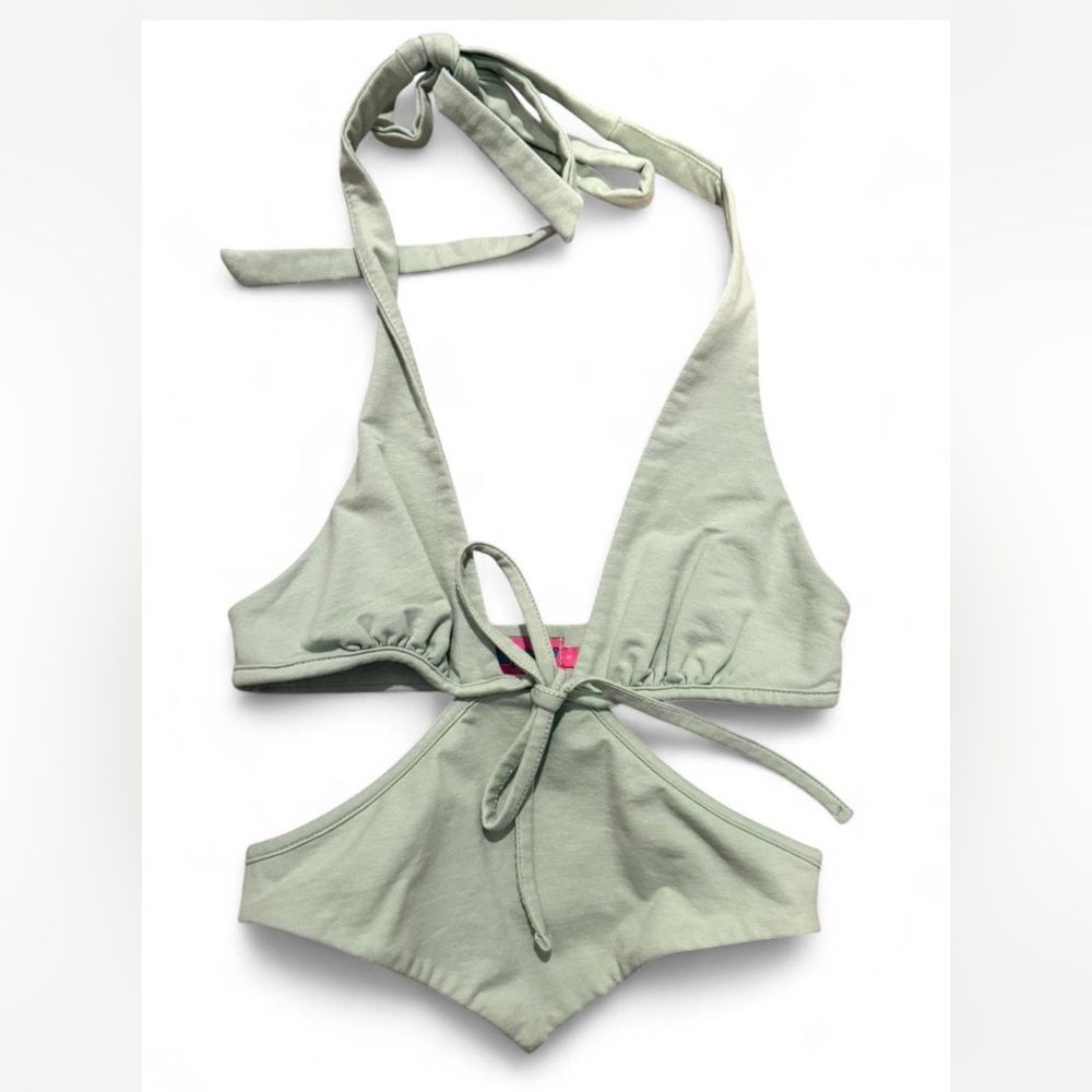 Edikted green halter top